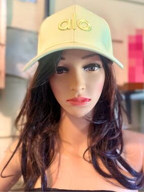 ALO Yoga | Accessories | Alo Yoga Cool Skies Beanie Ivory | Poshmark